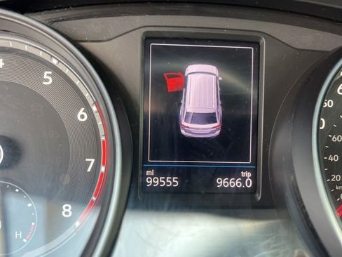 Used 2021 Volkswagen Atlas SE FWD image 12