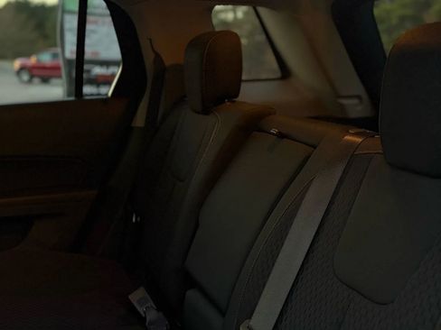 Used 2015 GMC Terrain SLE image 16