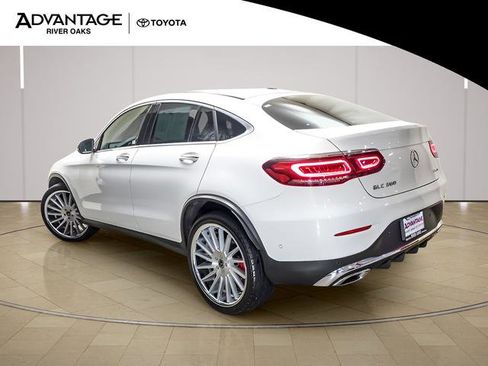 Used 2023 Mercedes-Benz GLC 300 4MATIC Coupe image 5