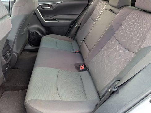 Used 2024 Toyota RAV4 XLE w/ Convenience Package FWD image 23