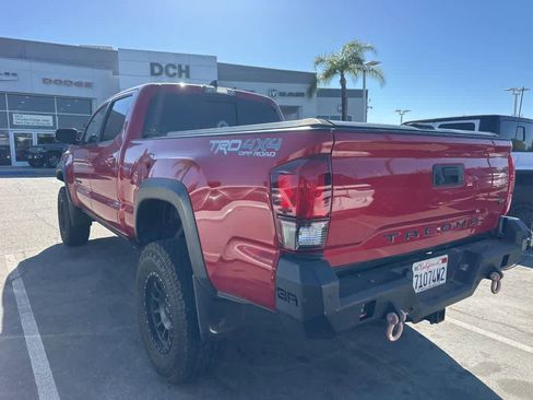 Used 2019 Toyota Tacoma TRD Off-Road w/ Technology Package image 4