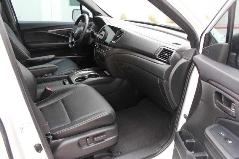 Used 2023 Honda Passport EX-L image 21