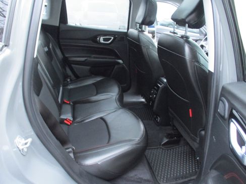 Certified 2022 Jeep Compass Trailhawk w/ Sun and Sound Group image 15