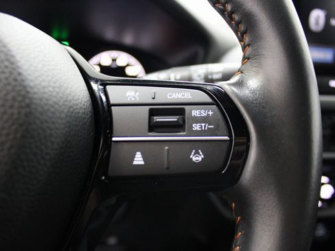 Used 2024 Honda HR-V Sport image 32