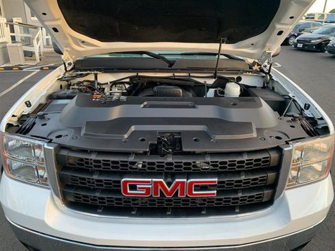 Used 2011 GMC Sierra 3500 W/T w/ Snow Plow Prep Package image 36