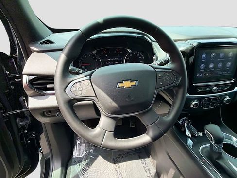 Used 2023 Chevrolet Traverse LT w/ LPO, Floor Liner Package AWD/4WD image 11