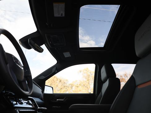 New 2026 GMC Sierra 1500 AT4 w/ AT4 Premium Package image 16