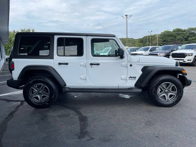 Used 2022 Jeep Wrangler Unlimited Sport AWD/4WD image 4