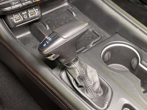 Used 2025 Dodge Durango GT AWD/4WD image 33