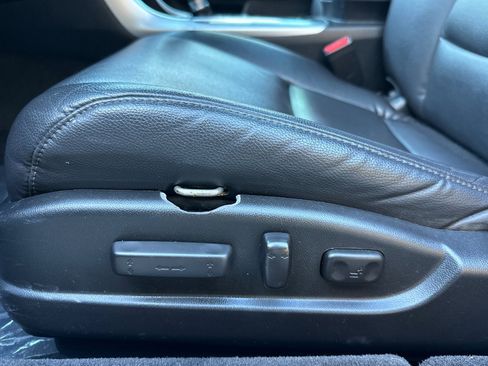 Used 2015 Acura TLX image 14