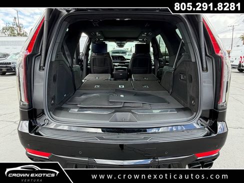 Used 2024 Cadillac Escalade V w/ LPO, ONYX Package AWD/4WD image 48