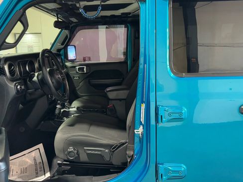 Used 2019 Jeep Wrangler Unlimited Sport S image 10