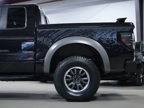 Used 2010 Ford F150 Raptor image 22