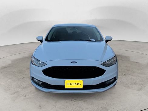 Used 2018 Ford Fusion SE image 8