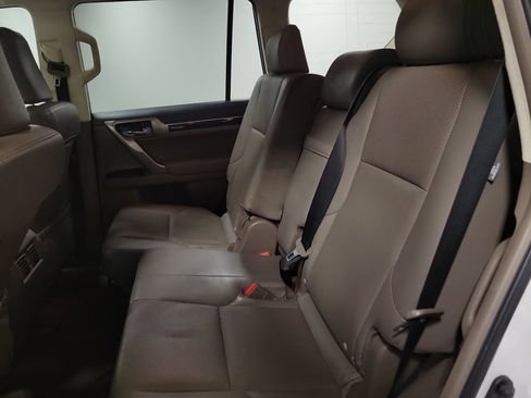 Used 2017 Lexus GX 460 w/ Navigation Package AWD/4WD image 21