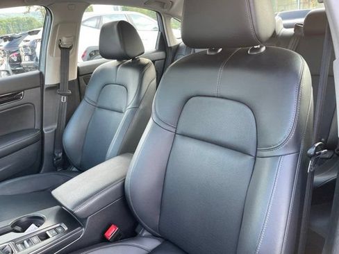 Used 2024 Honda Civic Touring image 8