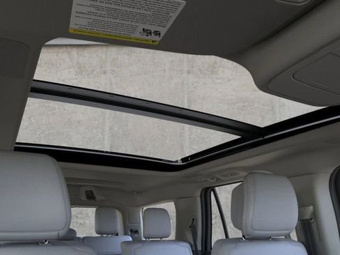 New 2026 Ford Expedition Platinum image 22