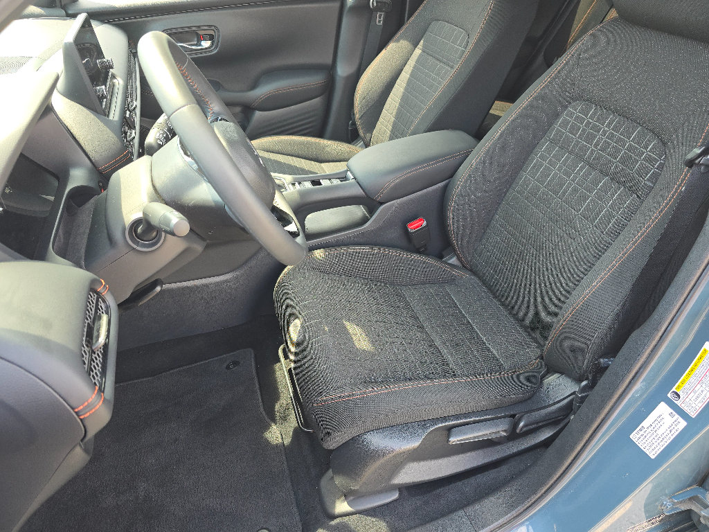 Used 2024 Honda HR-V Sport image 15