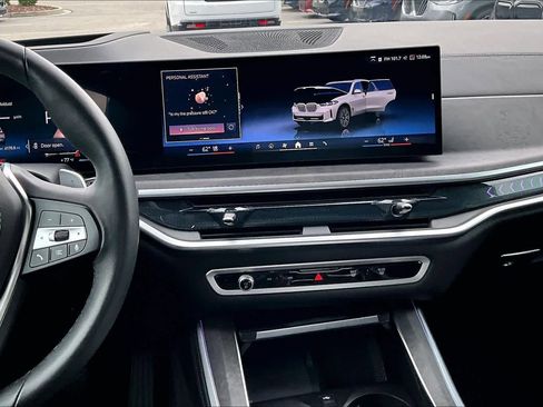 Certified 2025 BMW X5 xDrive40i w/ Climate Comfort Package AWD/4WD image 7
