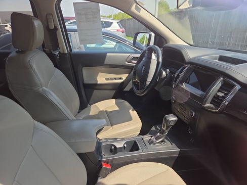 Used 2023 Ford Ranger Lariat w/ Trailer Tow Package image 8