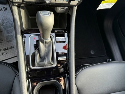 New 2026 Jeep Compass Limited image 27