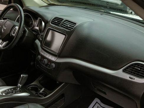 Used 2019 Dodge Journey GT AWD/4WD image 10