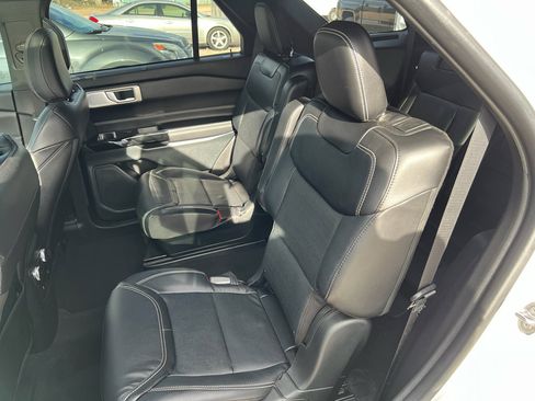 Used 2023 Ford Explorer ST w/ Equipment Group 401A AWD/4WD image 12