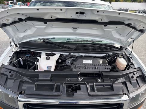 Used 2023 GMC Savana 2500 w/ Driver Convenience Package image 25