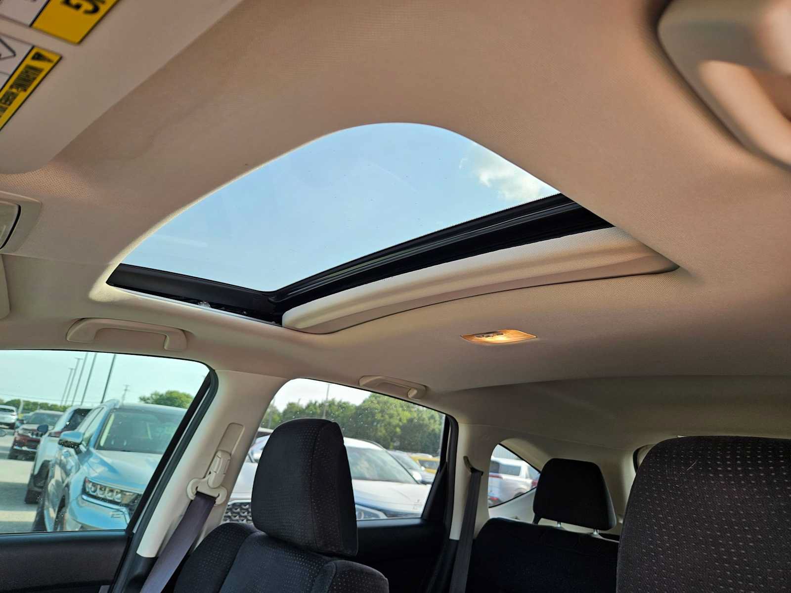 Used 2014 Honda CR-V EX image 16