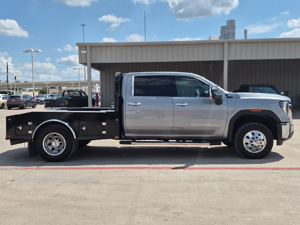 Used 2025 GMC Sierra 3500 SLT w/ Texas SLT Premium Package AWD/4WD image 7