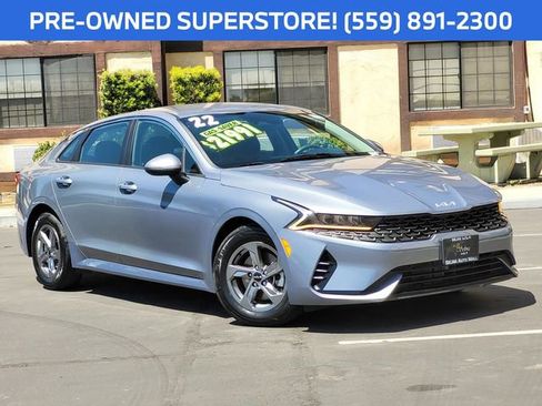Used 2022 Kia K5 LXS FWD image 2