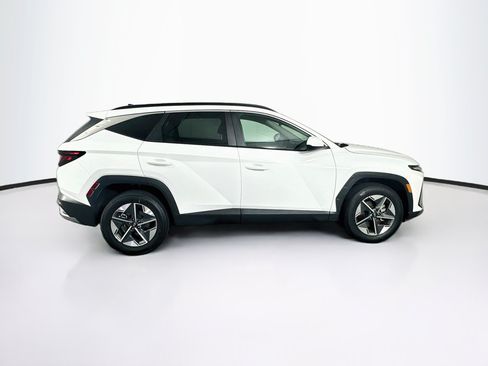 Used 2025 Hyundai Tucson SEL AWD/4WD image 10