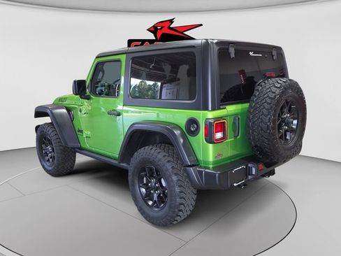 Used 2025 Jeep Wrangler Sport AWD/4WD image 5