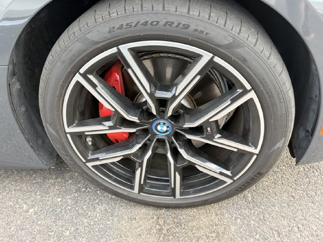 Used 2023 BMW i4 eDrive40 w/ M Sport Package RWD image 4