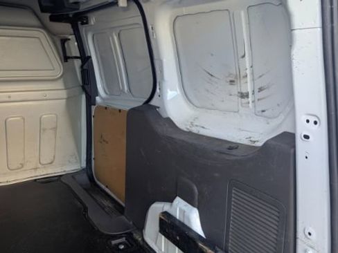 Used 2021 Ford Transit Connect XL image 15