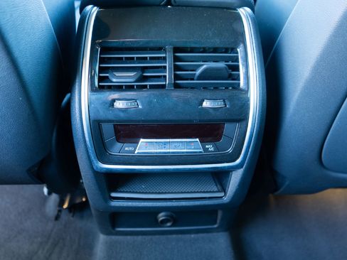 Used 2023 BMW X5 sDrive40i image 22