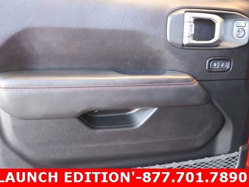 Used 2020 Jeep Gladiator Rubicon image 9