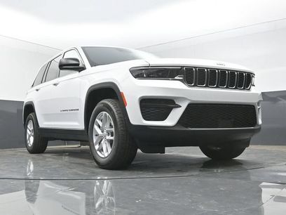 New 2026 Jeep Grand Cherokee Laredo