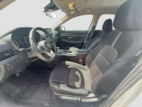 Used 2022 Nissan Sentra SV w/ All-Weather Package FWD image 16