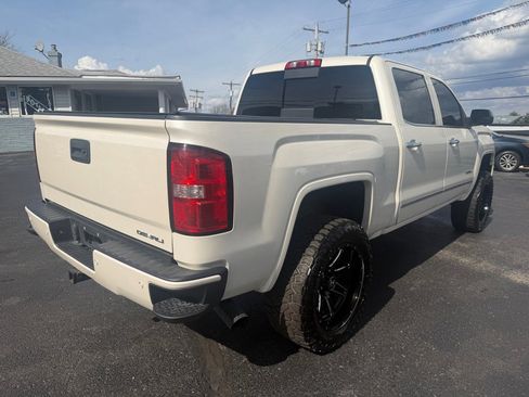 Used 2015 GMC Sierra 1500 Denali w/ Driver Alert Package image 5