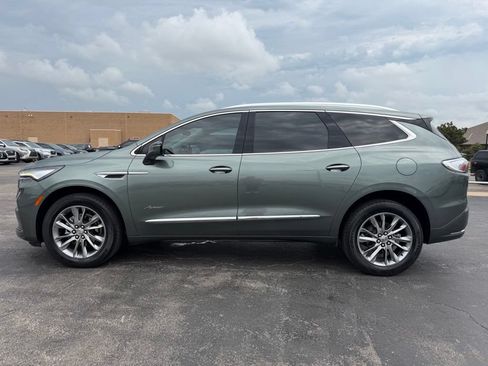 Used 2023 Buick Enclave Avenir w/ Avenir Technology Package FWD image 12