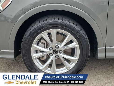 Used 2023 Audi Q3 2.0T Premium AWD/4WD image 18