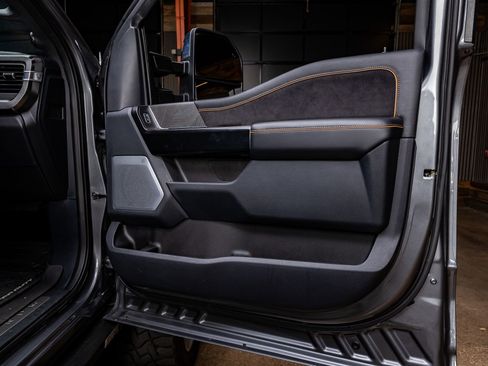 Used 2024 Ford F350 Platinum w/ Tremor Off-Road Package image 37