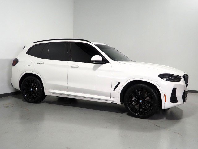 Used 2024 BMW X3 sDrive30i w/ M Sport Package w/ M Sport Package RWD image 1