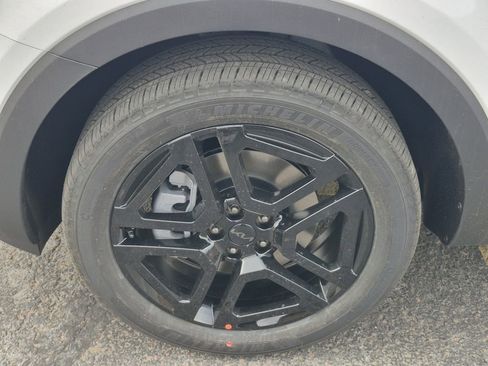 New 2025 Kia Telluride SX Prestige X-Line AWD/4WD image 17