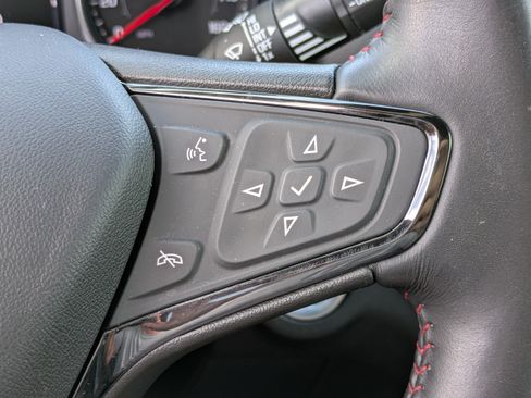 Certified 2022 Chevrolet Equinox RS w/ RS Leather Package FWD image 21