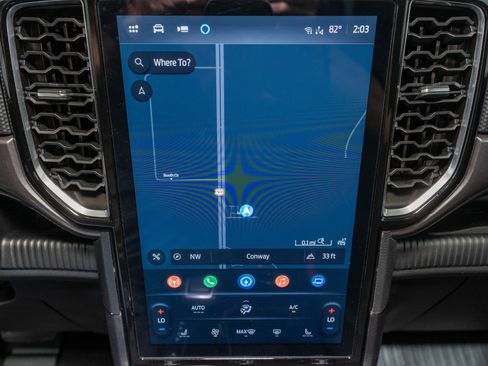 Used 2025 Ford Ranger XLT w/ Equipment Group 301A High image 18