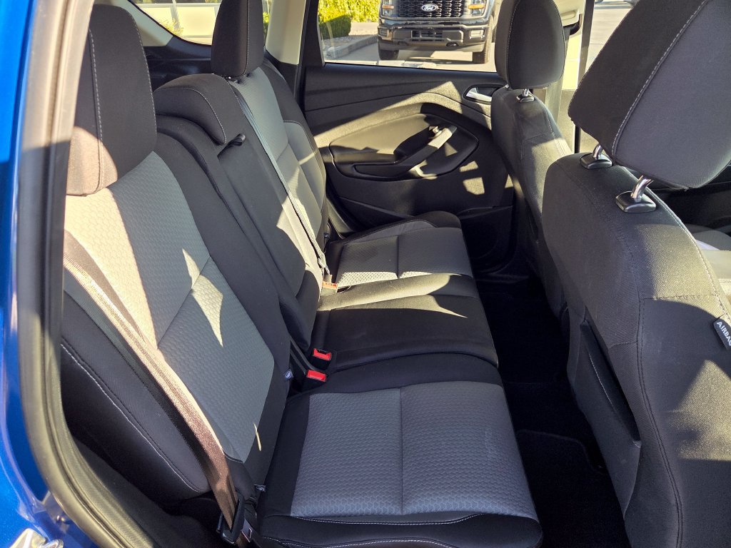 Used 2017 Ford Escape SE AWD/4WD image 21