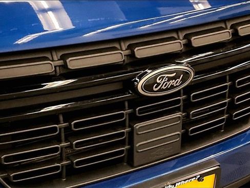 Used 2024 Ford Maverick Lariat w/ Black Appearance Package image 29