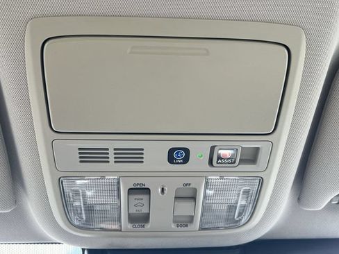 Used 2019 Honda Accord Touring image 33